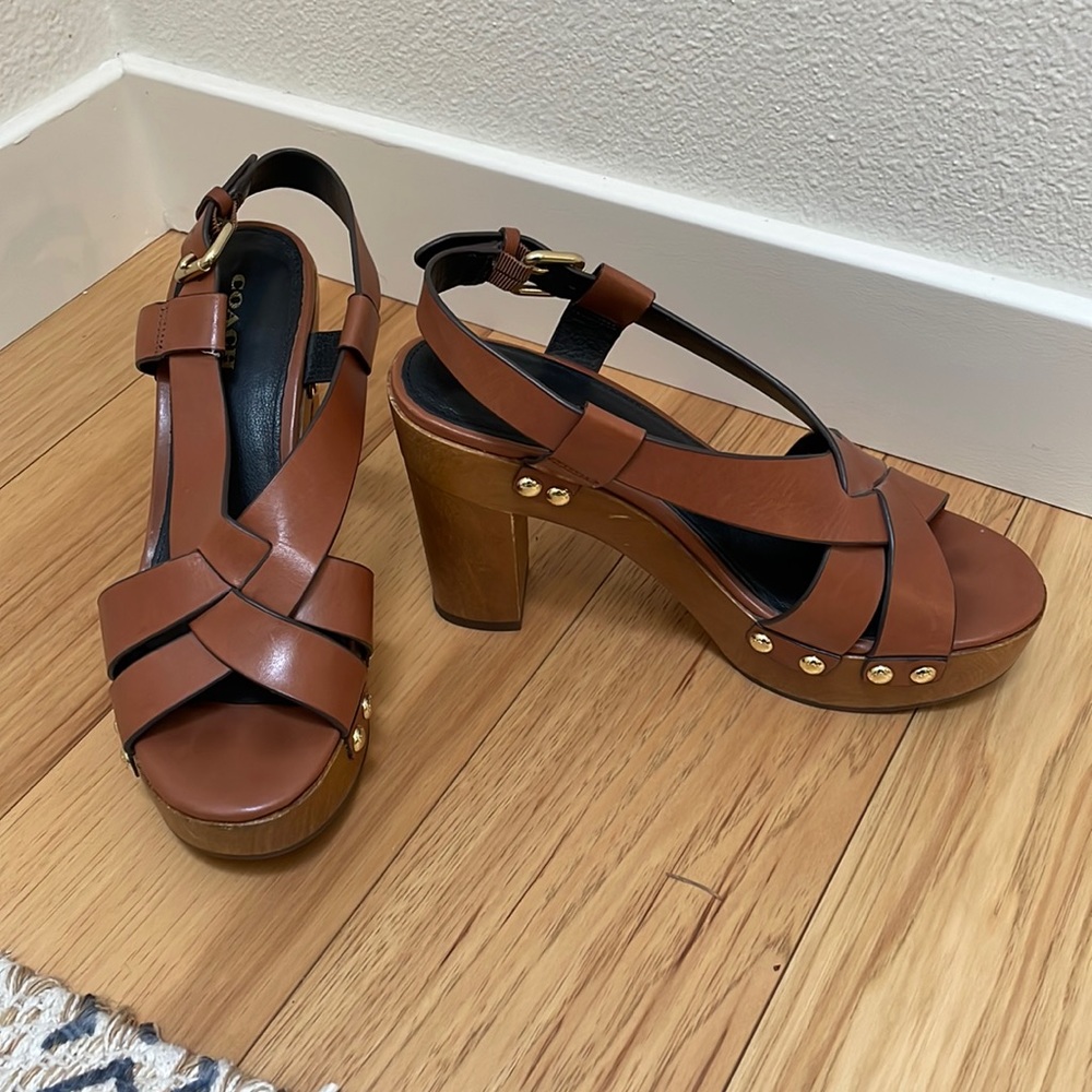 Coach. Leather sandals size 7